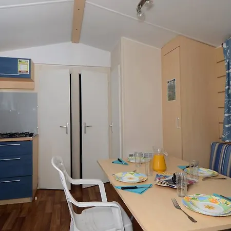 Resort Cap D'agde La Pinede Mh 4/6 Pers. Agde
