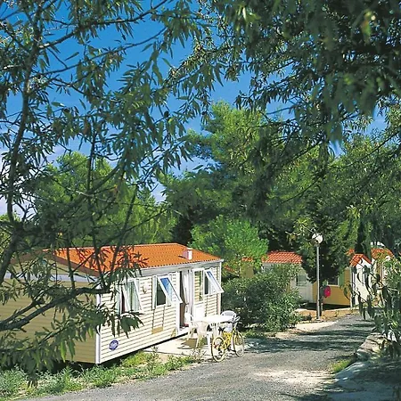 Resort Cap D'agde La Pinede Mh 4/6 Pers. *
